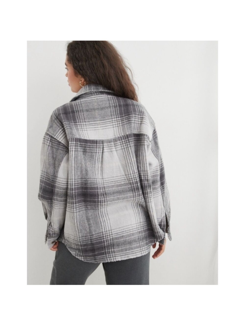 AERIE Woven Soft Shacket Silver Shadow Flannel - Picture 3 of 9